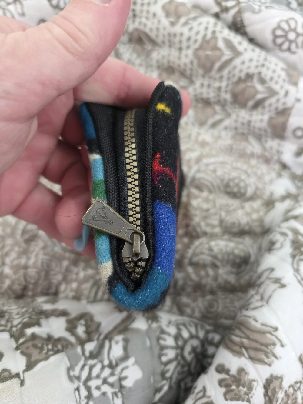 Pendleton Multicolor Wool Card Wallet - Picture 4 of 6